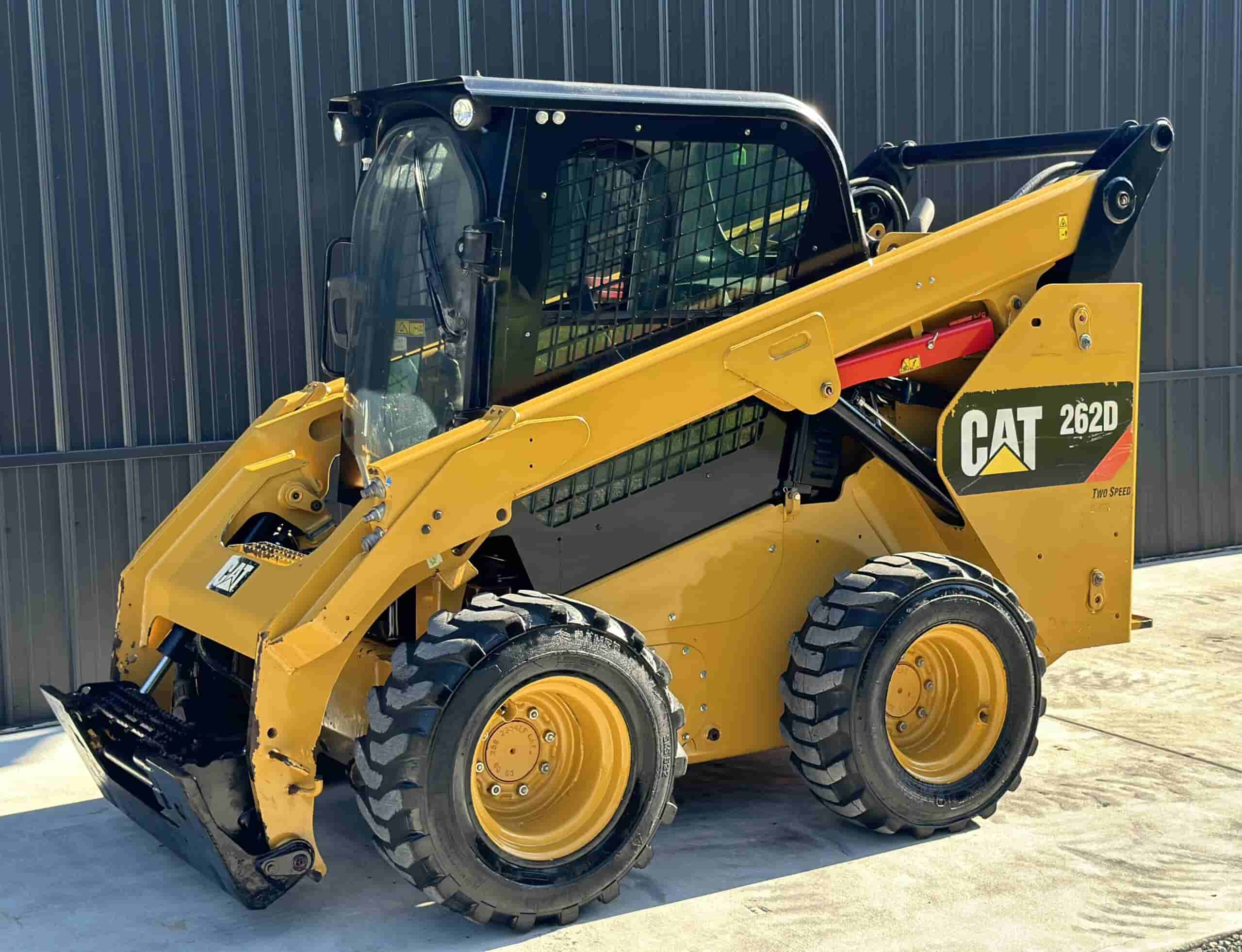 2016 CAT 262D
